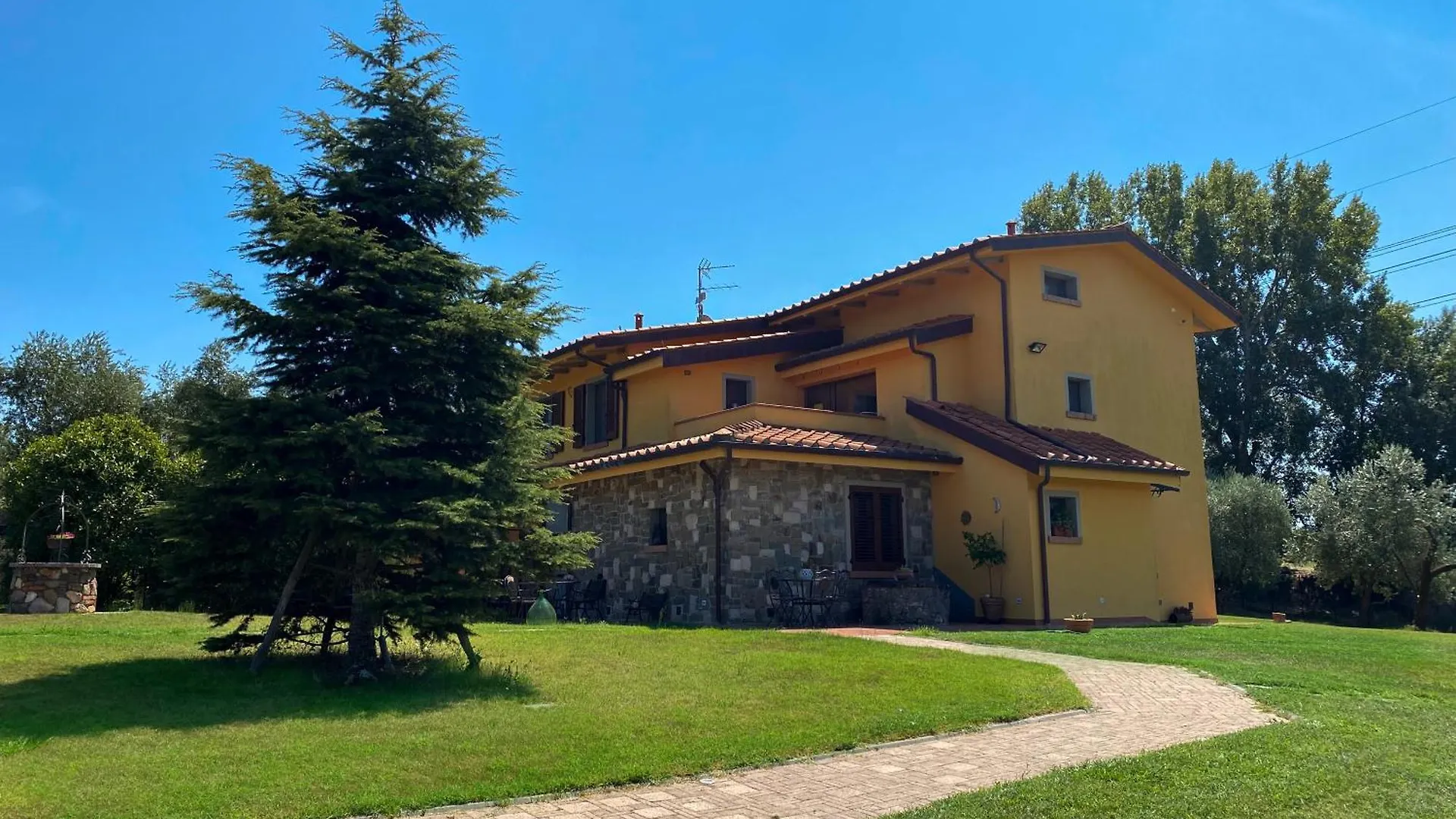 Apartment Podere Pozzo Fatato Monsummano Terme Italy